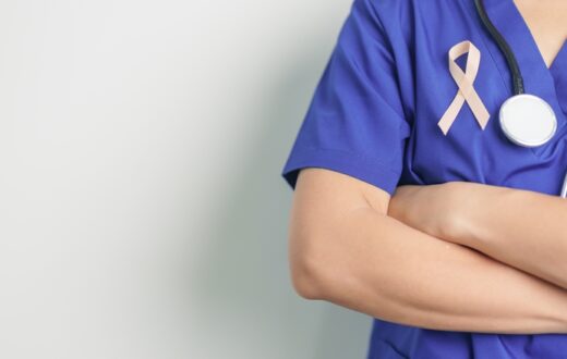Massimo Di Maio, presidente dell'Aiom, discute della prevenzione delle neoplasie.