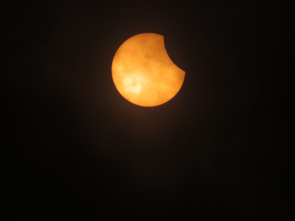 Eclissi solare totale