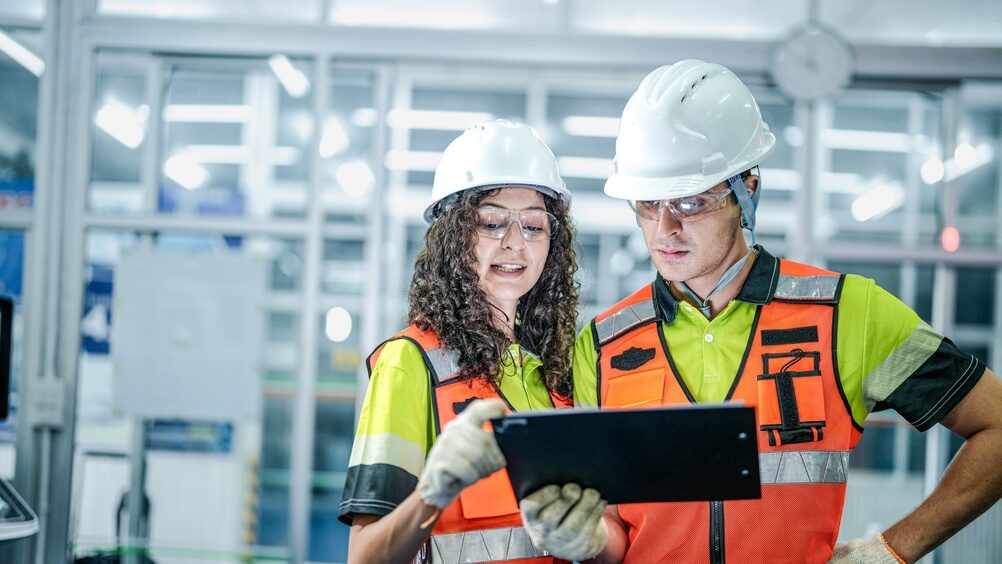 Progettazione spazi lavorativi con tecnologia